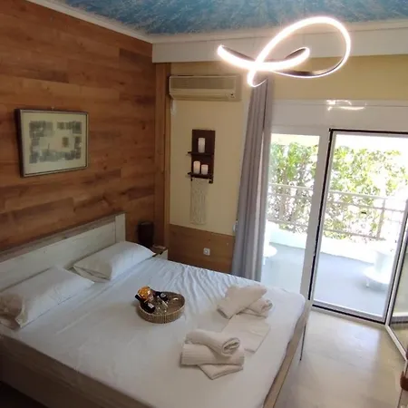 Diamond Apartment *